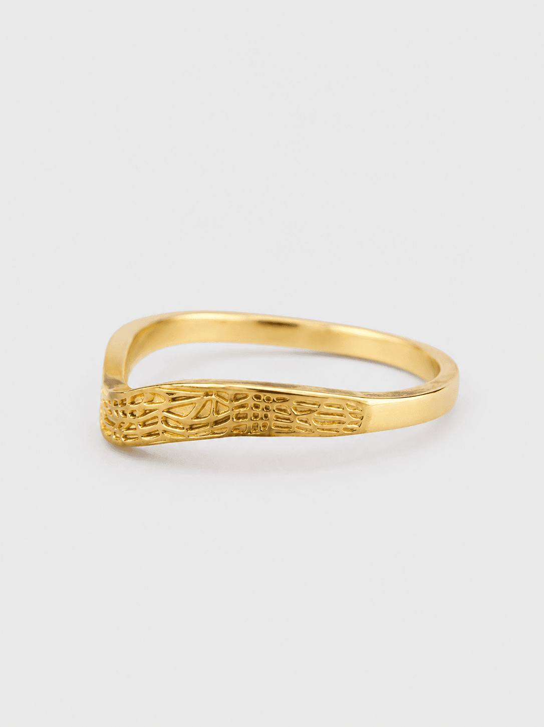 Golden Stillness Ring — 4