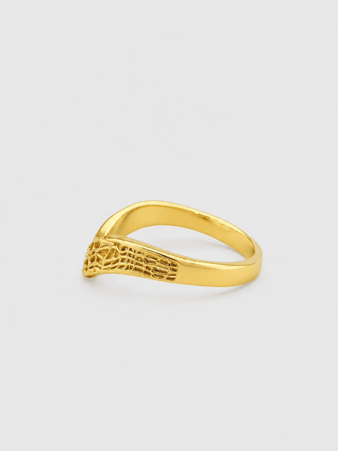 Golden Stillness Ring — 6